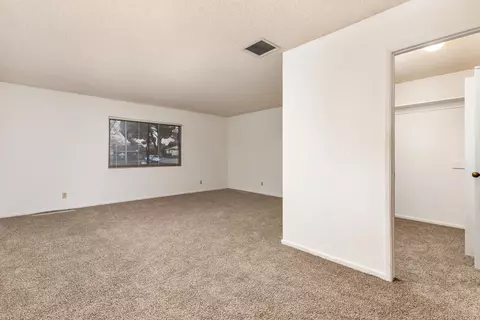 44745 Lowtree Ave, Lancaster, CA 93534 photo 22