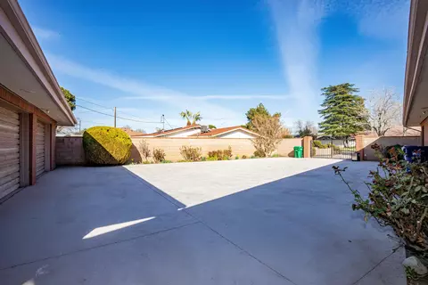 44745 Lowtree Ave, Lancaster, CA 93534 photo 35