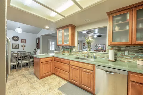44211 Fine St, Lancaster, CA 93536 photo 6