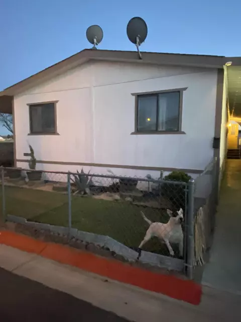 2545 Avenue I E #24, Lancaster, CA 93535 photo 2