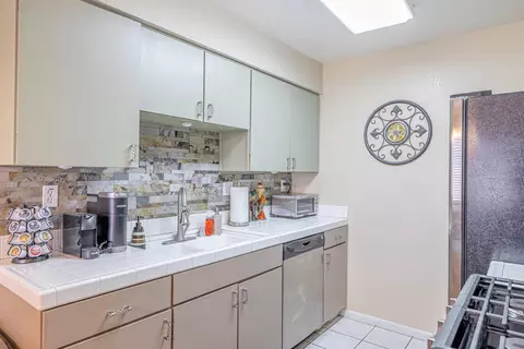 43409 30th St W UNIT 2, Lancaster, CA 93536 photo 8