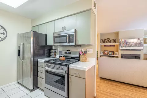 43409 30th St W UNIT 2, Lancaster, CA 93536 photo 9