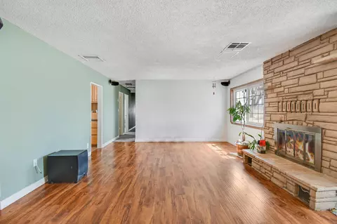 8503 Avenue J E, Lancaster, CA 93535 photo 7