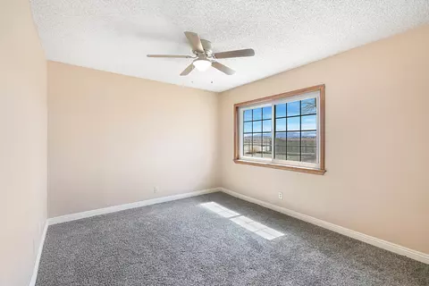 8503 Avenue J E, Lancaster, CA 93535 photo 12