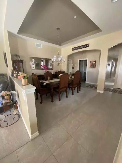 5646 W Forry Ct, Lancaster, CA 93536 photo 8