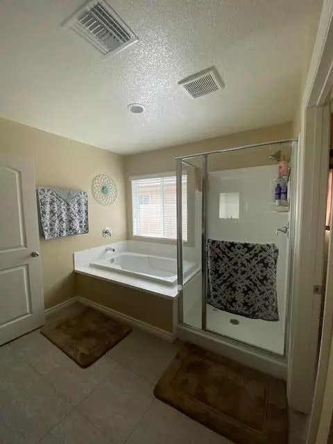 5646 W Forry Ct, Lancaster, CA 93536 photo 10