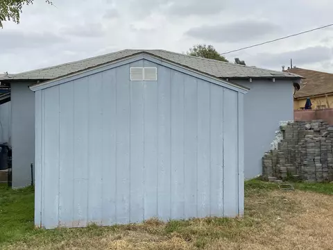 607 Sloan Ave N, Compton, CA 90221 photo 24