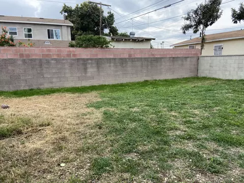 607 Sloan Ave N, Compton, CA 90221 photo 27