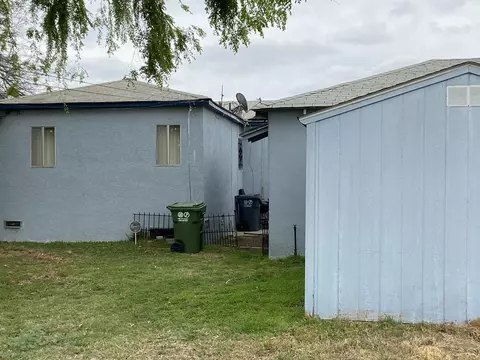 607 Sloan Ave N, Compton, CA 90221 photo 23