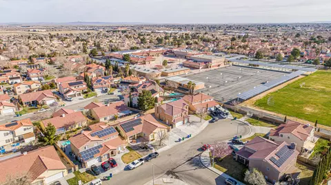 2775 Chaplin Dr, Lancaster, CA 93536 photo 50