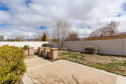 1351 Clasico Dr, Tehachapi, CA 93561 photo 23