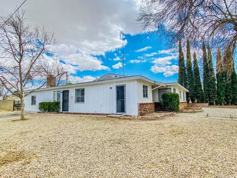 44958 Lorimer Ave, Lancaster, CA 93534 photo 2
