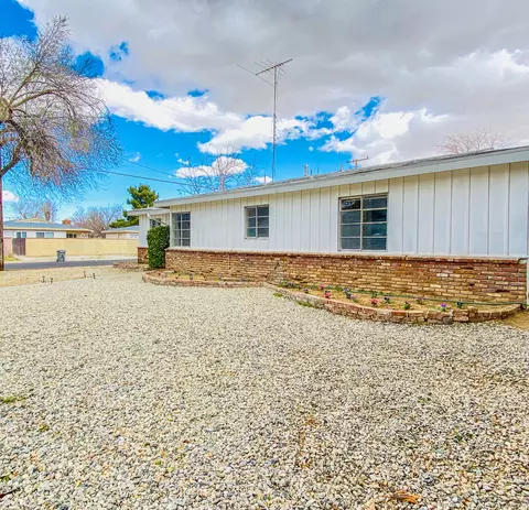 44958 Lorimer Ave, Lancaster, CA 93534 photo 4
