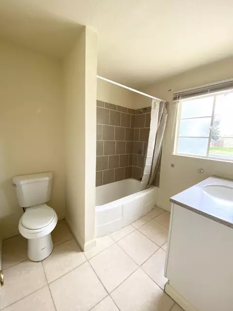 44958 Lorimer Ave, Lancaster, CA 93534 photo 11