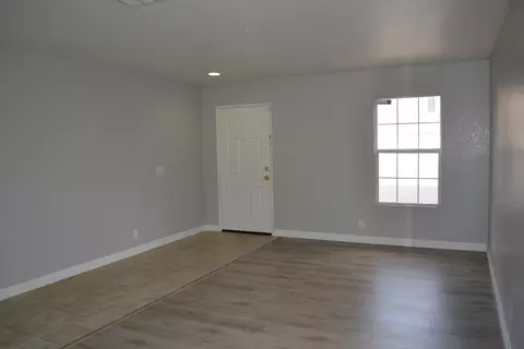 40426 Vereda Dr, Palmdale, CA 93550 photo 8