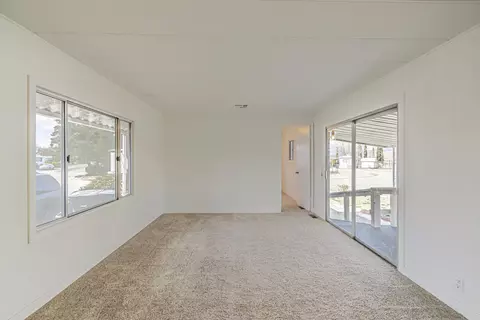 333 Dennison Rd #52, Tehachapi, CA 93561 photo 9