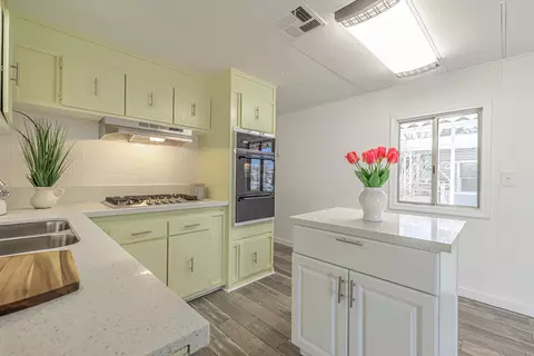 333 Dennison Rd #52, Tehachapi, CA 93561 photo 2