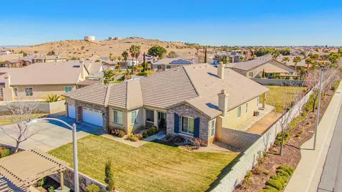41606 Firenze St, Lancaster, CA 93536 photo 1