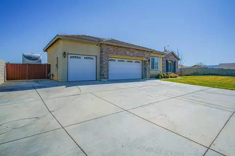 41606 Firenze St, Lancaster, CA 93536 photo 10