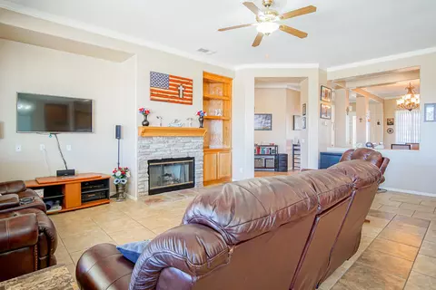 41606 Firenze St, Lancaster, CA 93536 photo 25