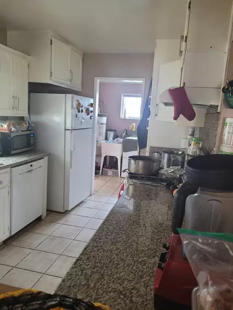 45353 Raysack, Lancaster, CA 93535 photo 4