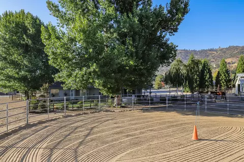 26921 Columbia Way, Tehachapi, CA 93561 photo 45