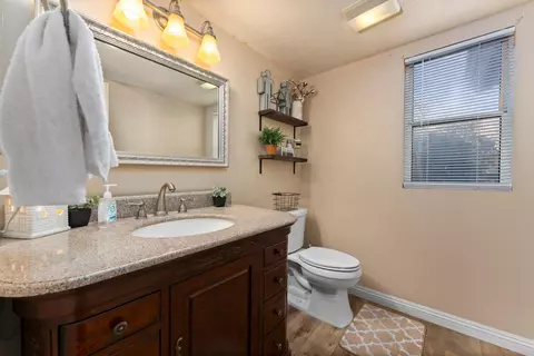 42235 Brighton St, Lancaster, CA 93536 photo 14