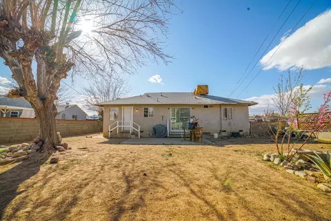 38654 21st St E, Palmdale, CA 93550 photo 12