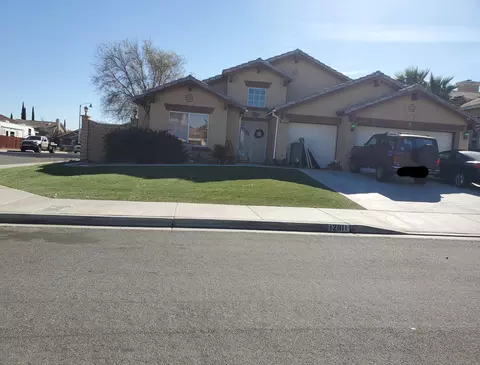 12811 Cimarron Way, Victorville, CA 92392 photo 2