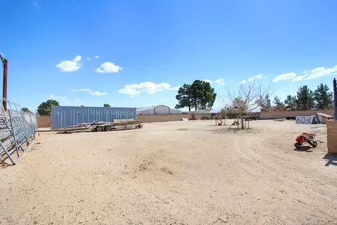 3631 Avenue K E, Lancaster, CA 93535 photo 37