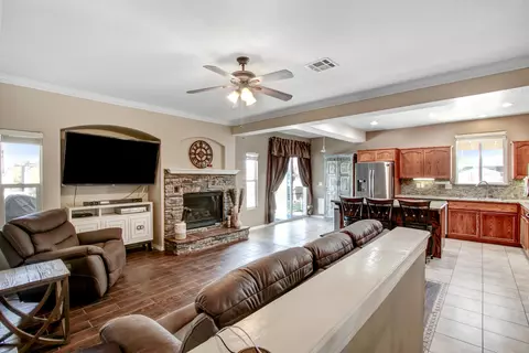 3631 Avenue K E, Lancaster, CA 93535 photo 24