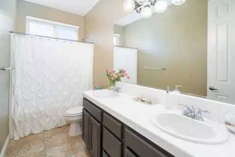 1733 Imperial St, Lancaster, CA 93534 photo 21