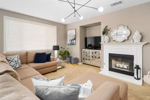 1733 Imperial St, Lancaster, CA 93534 photo 5