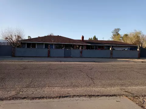 16208 Chuka Ave, Palmdale, CA 93591 photo 1