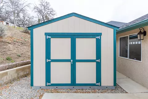 24351 Palomino Way, Tehachapi, CA 93561 photo 9