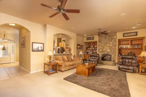 26621 Brian Pl, Tehachapi, CA 93561 photo 10