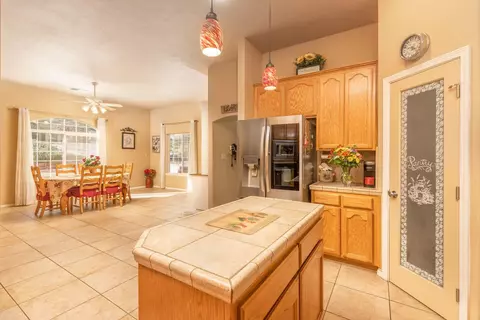 26621 Brian Pl, Tehachapi, CA 93561 photo 5