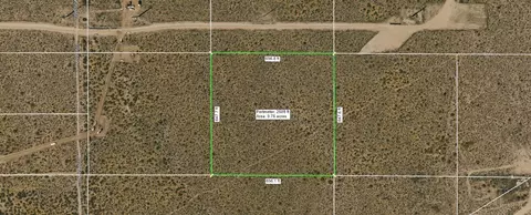 130 Th W Aqueduct Rd, Rosamond, CA 93560