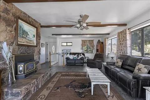 26852 Trotter Dr, Tehachapi, CA 93561 photo 7