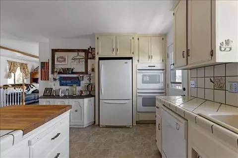 26852 Trotter Dr, Tehachapi, CA 93561 photo 10