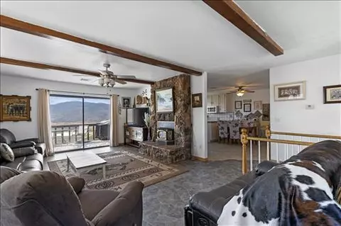 26852 Trotter Dr, Tehachapi, CA 93561 photo 6