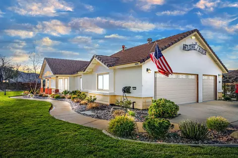2507 Trails End Rd, Acton, CA 93510 photo 1