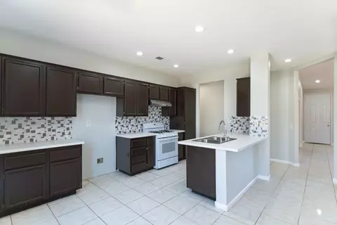 38659 37th St E, Palmdale, CA 93550 photo 12