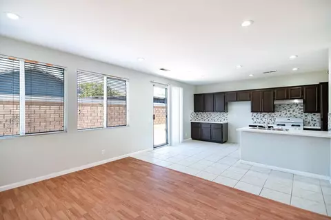 38659 37th St E, Palmdale, CA 93550 photo 8