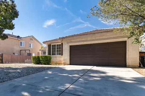 38659 37th St E, Palmdale, CA 93550 photo 3