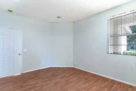 38659 37th St E, Palmdale, CA 93550 photo 14