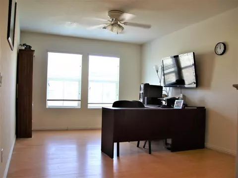 37606 Ruby Red Ln, Palmdale, CA 93551 photo 18