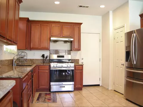 37606 Ruby Red Ln, Palmdale, CA 93551 photo 14