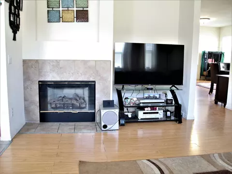 37606 Ruby Red Ln, Palmdale, CA 93551 photo 7