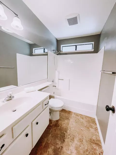 43030 Flag St, Lancaster, CA 93536 photo 11